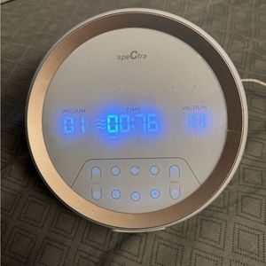 Gently Used Spectra Gold Synergy Pump